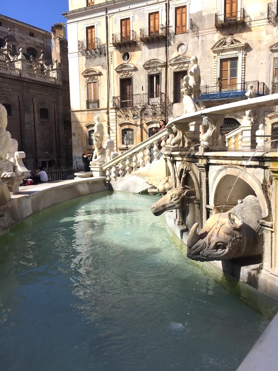 Brunnendetail in Palermo