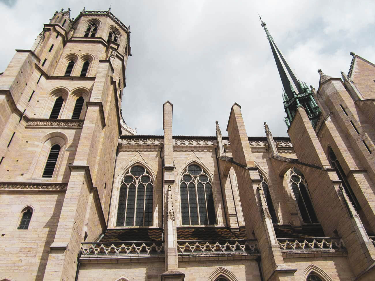 Kirche in Dijon Aussenansicht