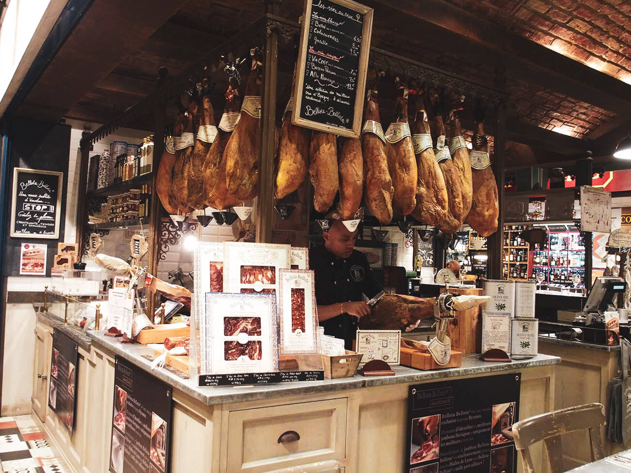 Fleischstand in der Markthalle in Lyon